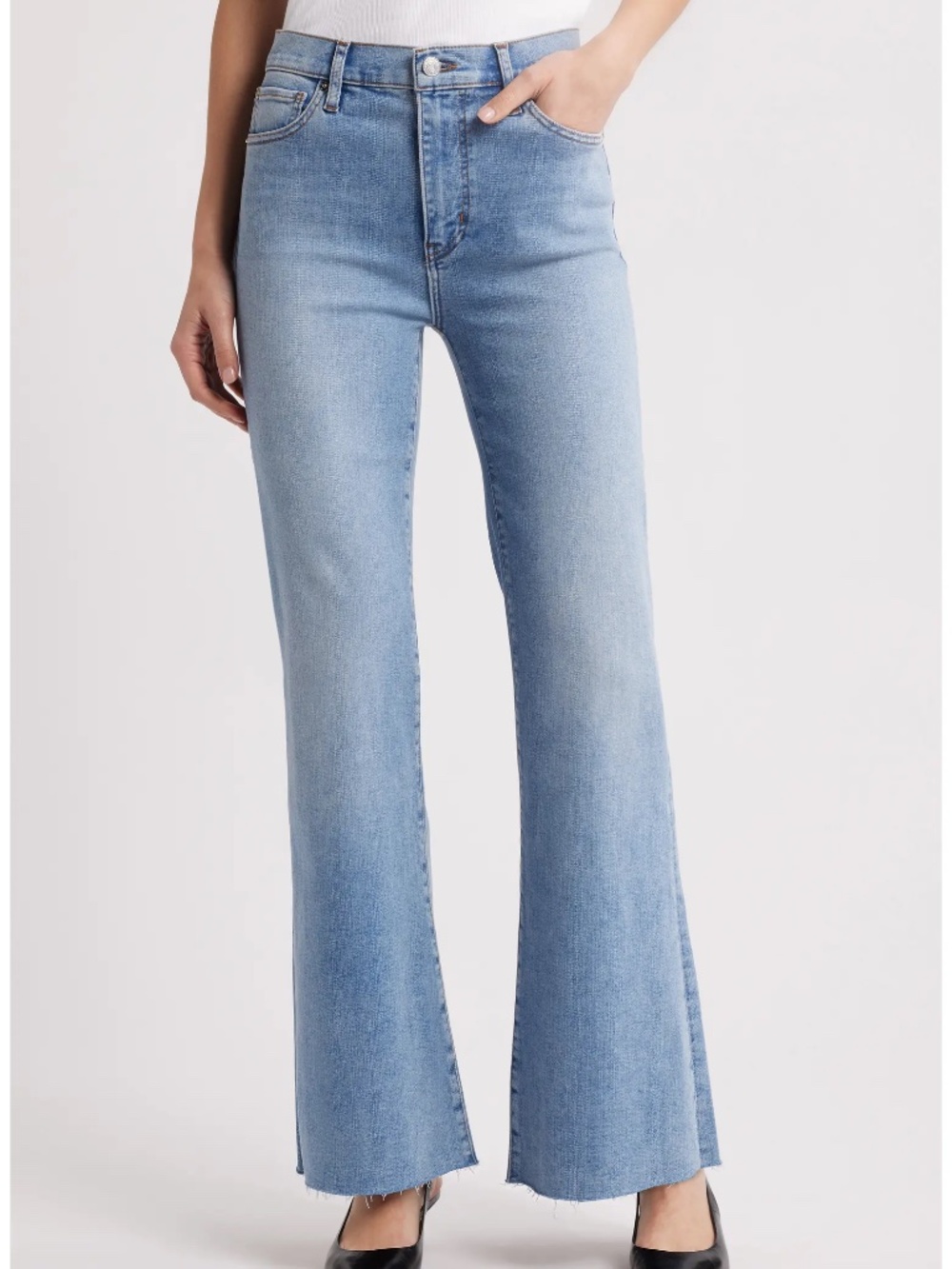 FRAME Denim The Icon Raw Hem Flare Jeans size 26